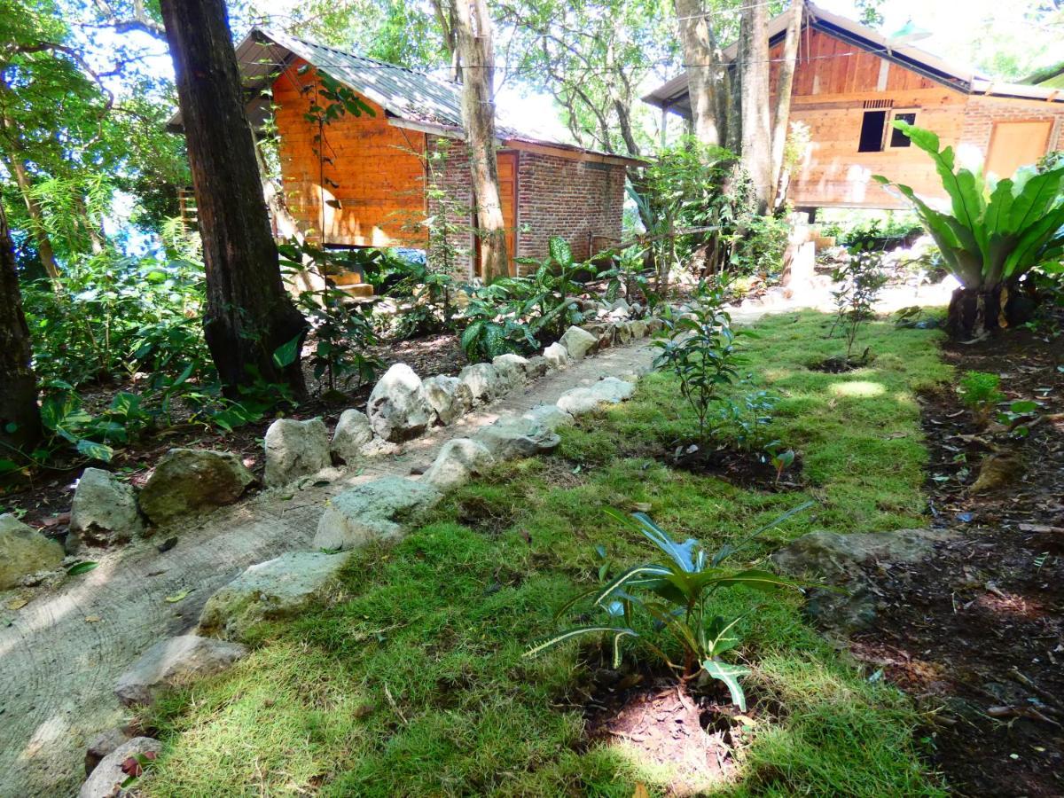 Santi Garden Bungalows Iboih Exteriör bild